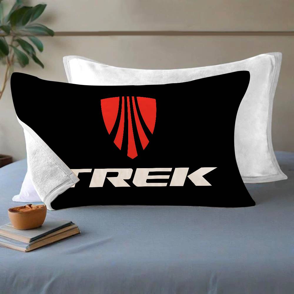 Trek Bike Logo Made Of Quick-d - Home Security Logo recensie en prijs